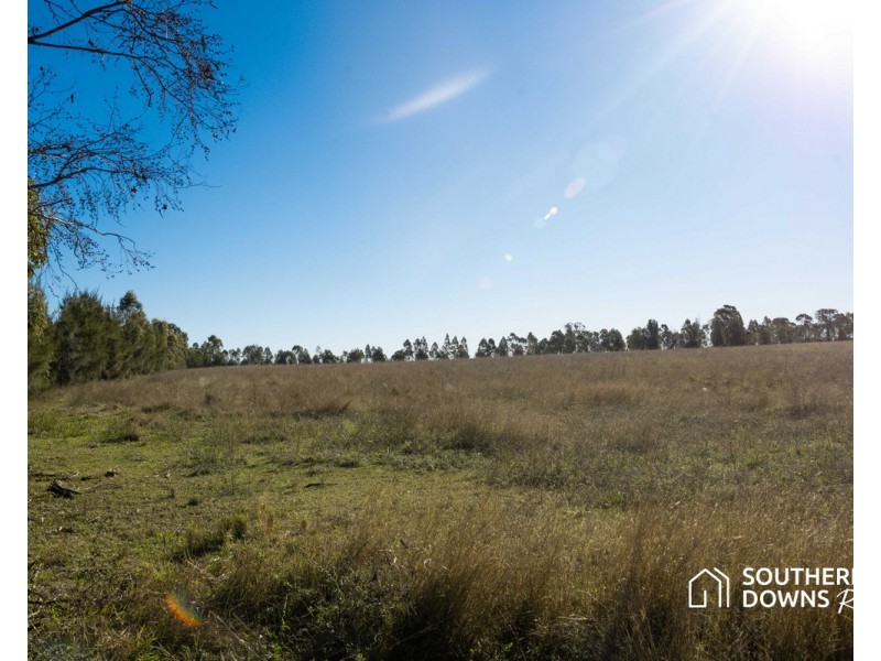 5 Duff Road, Bony Mountain QLD 4370