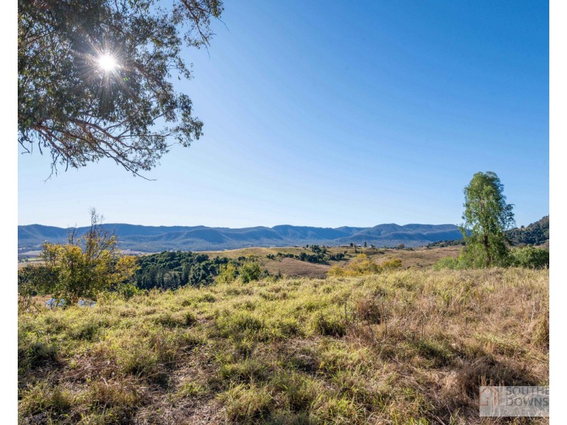 42 Denmark Lane, Emu Vale QLD 4371
