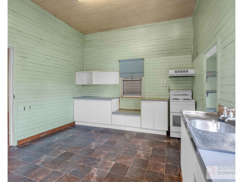 25B Dragon Street, Warwick QLD 4370