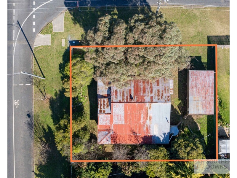 25B Dragon Street, Warwick QLD 4370