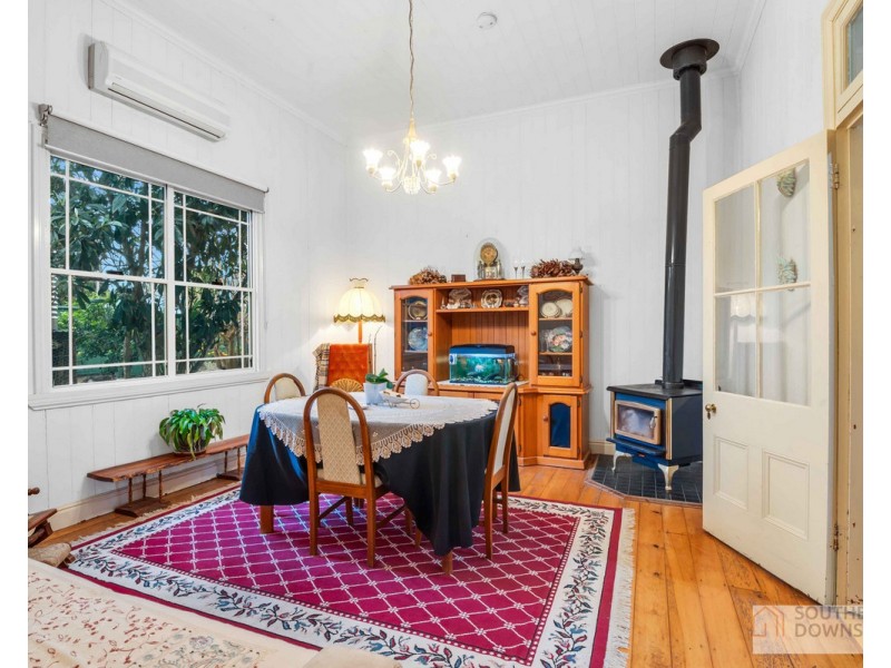 10 Olive Street, Killarney QLD 4373