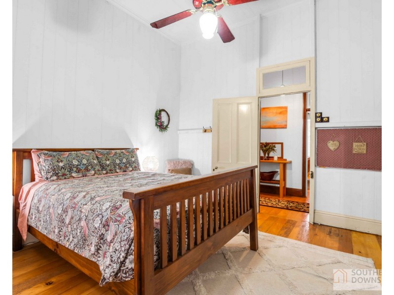 10 Olive Street, Killarney QLD 4373