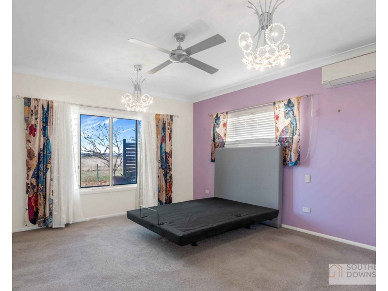 13 Willow Street, Warwick QLD 4370