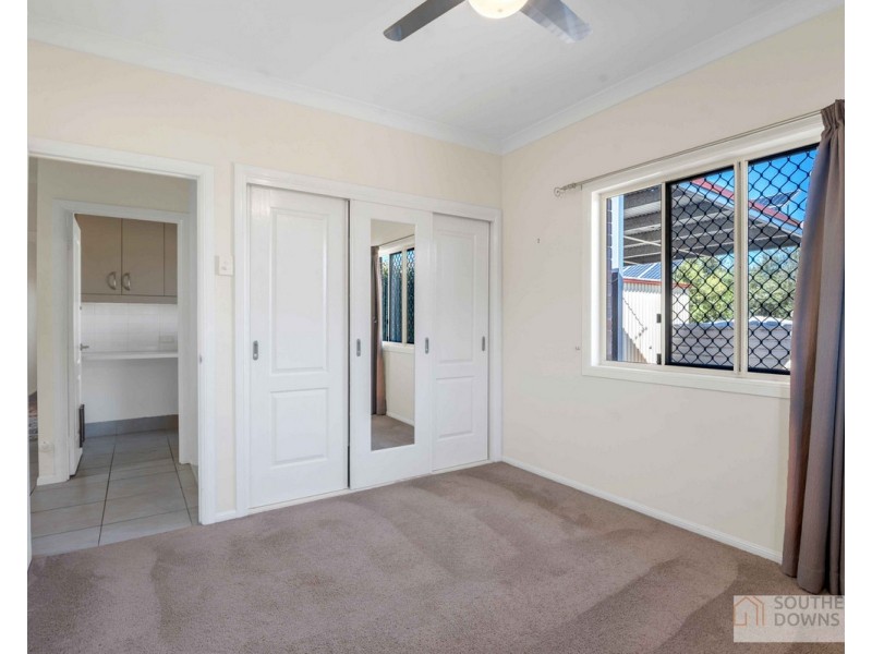 13 Willow Street, Warwick QLD 4370