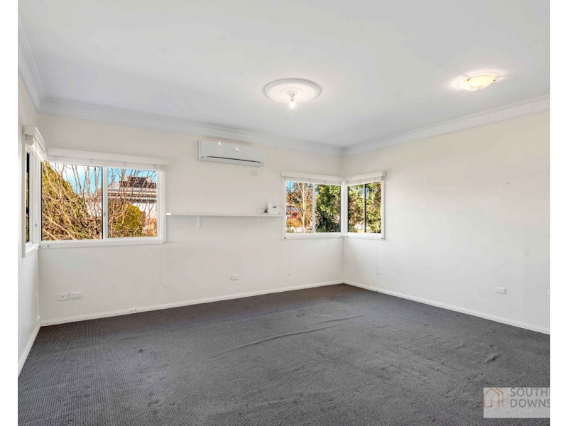 3 Pratten Street, Warwick QLD 4370