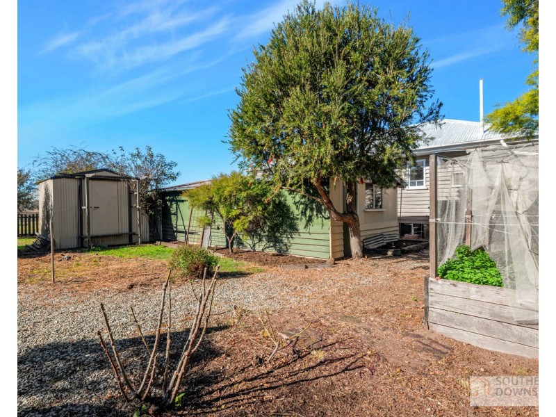 3 Pratten Street, Warwick QLD 4370