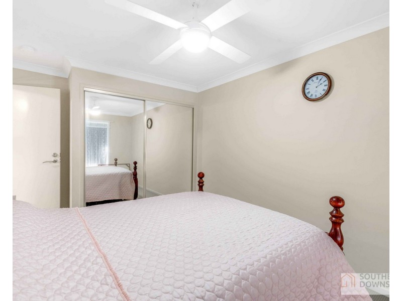 3/206 Wood Street, Warwick QLD 4370