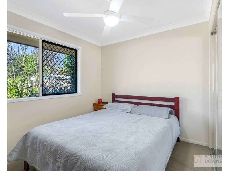 3/206 Wood Street, Warwick QLD 4370