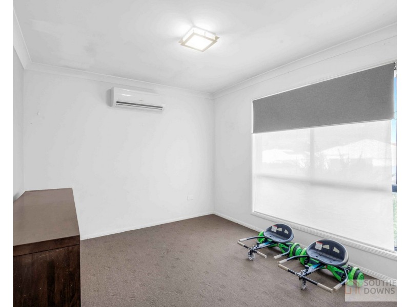 6 Floribunda Avenue, Warwick QLD 4370