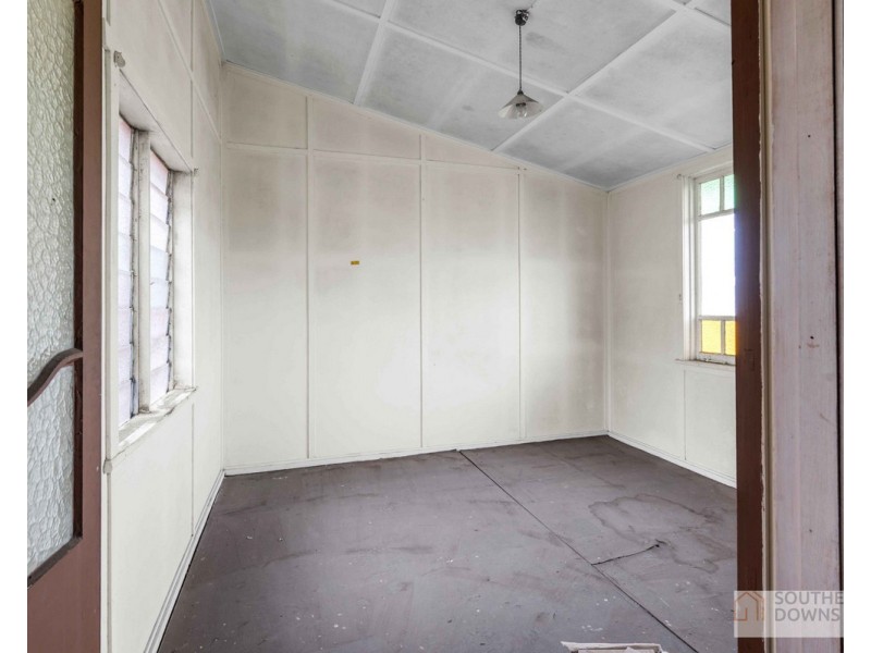 68 Grafton Street, Warwick QLD 4370