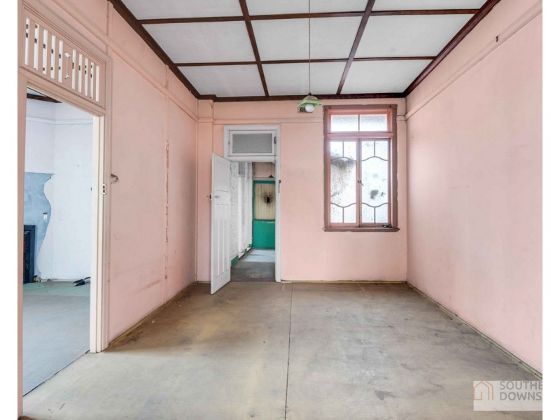 68 Grafton Street, Warwick QLD 4370