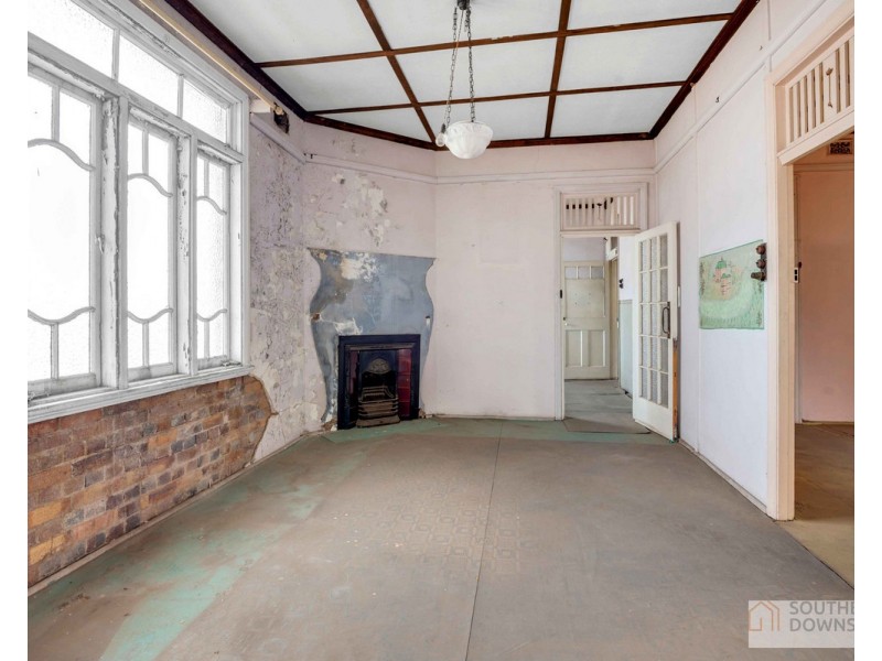 68 Grafton Street, Warwick QLD 4370