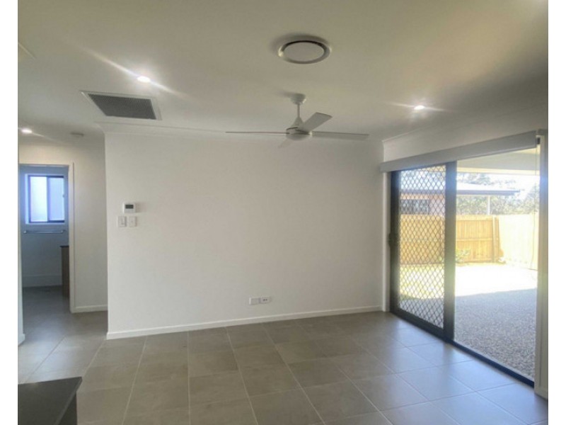 2/4 Meridian Drive, Warwick QLD 4370