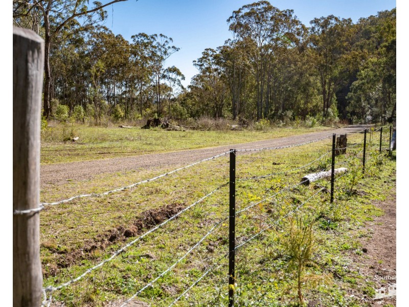 167 Dollar Bill Drive, Swanfels QLD 4371