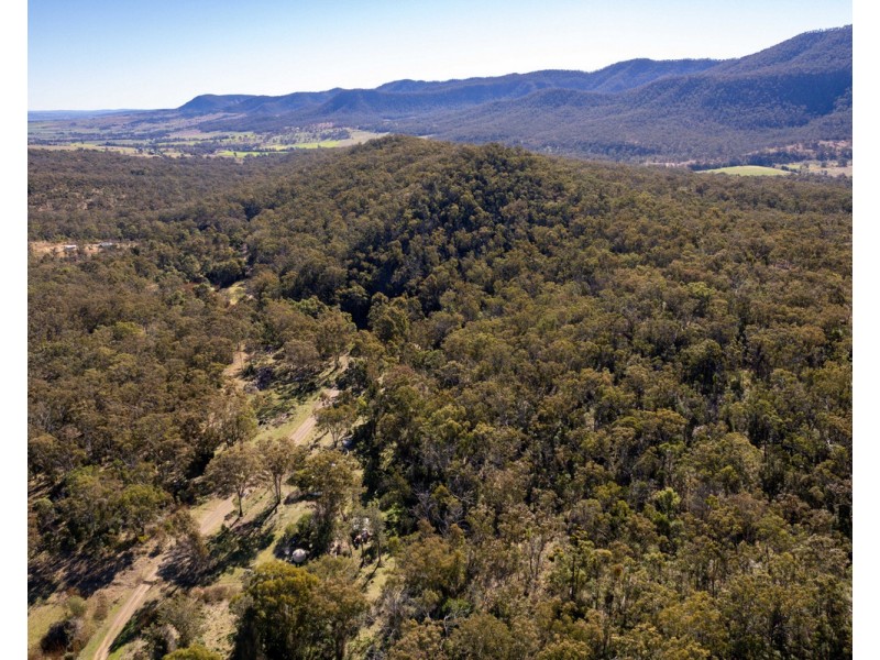 167 Dollar Bill Drive, Swanfels QLD 4371