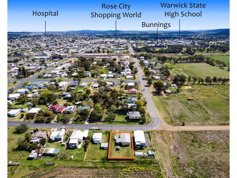 258 East Street, Warwick QLD 4370