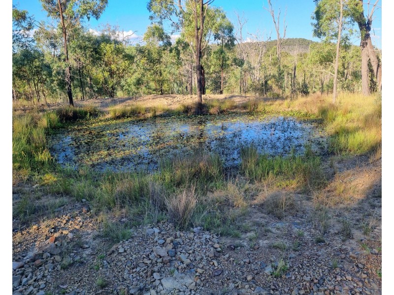 186 Hazeldene Road, Thanes Creek QLD 4370