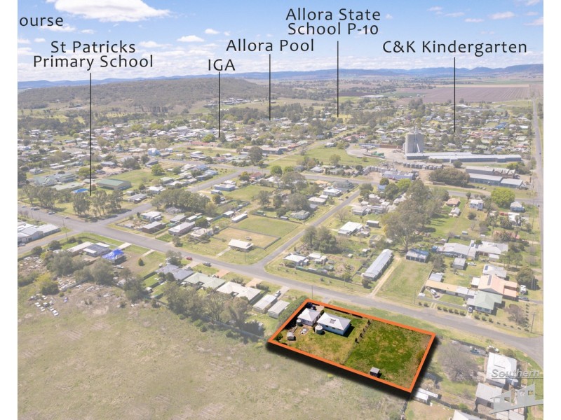 4 Arnold Street, Allora QLD 4362