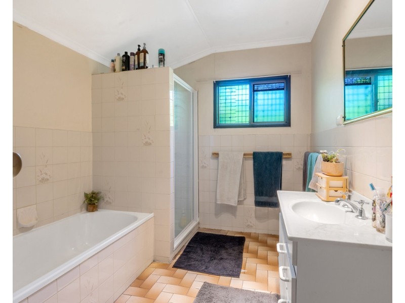 94 Mcevoy Street, Warwick QLD 4370