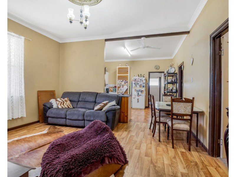 94 Mcevoy Street, Warwick QLD 4370