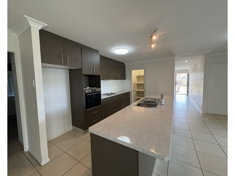 29 Iceberg Court, Warwick QLD 4370