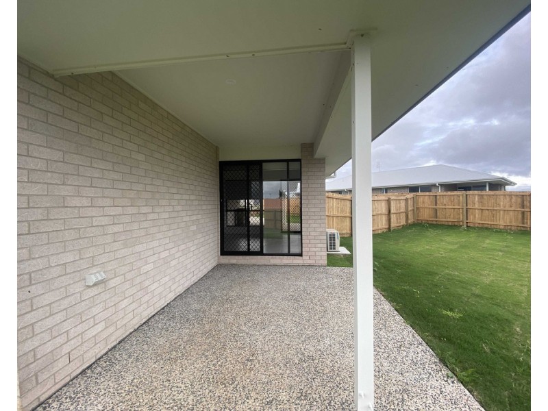 2/15 Compass Crt, Warwick QLD 4370