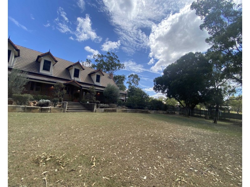 93 Law Road, Warwick QLD 4370
