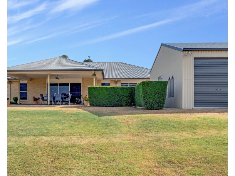9 Canningvale Road, Warwick QLD 4370