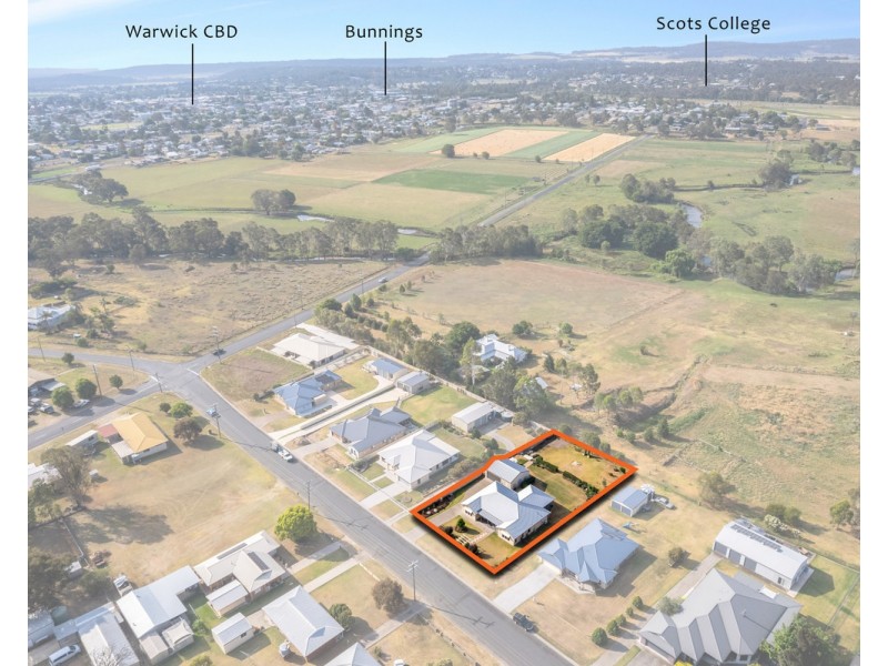 9 Canningvale Road, Warwick QLD 4370