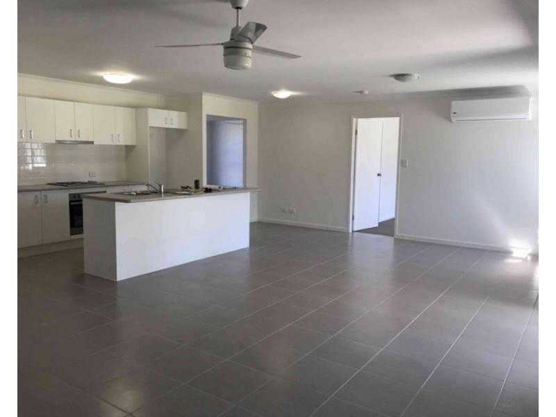 90 Maynes Street, Warwick QLD 4370