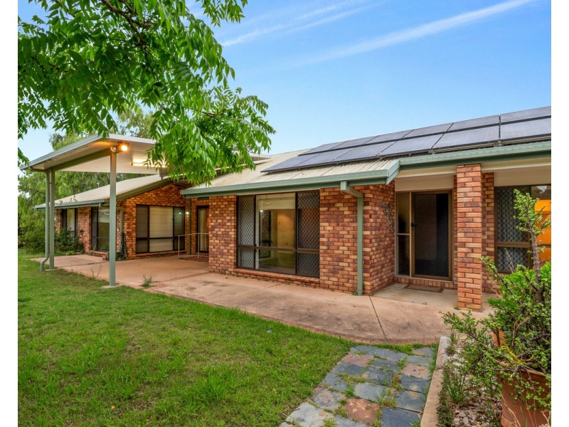 4 McLean Place, Warwick QLD 4370