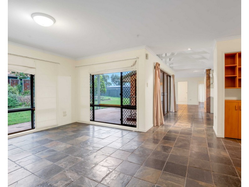 4 McLean Place, Warwick QLD 4370