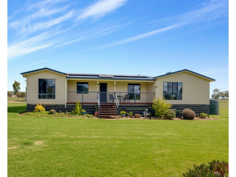 40 Ipomea Street, Emu Vale QLD 4371