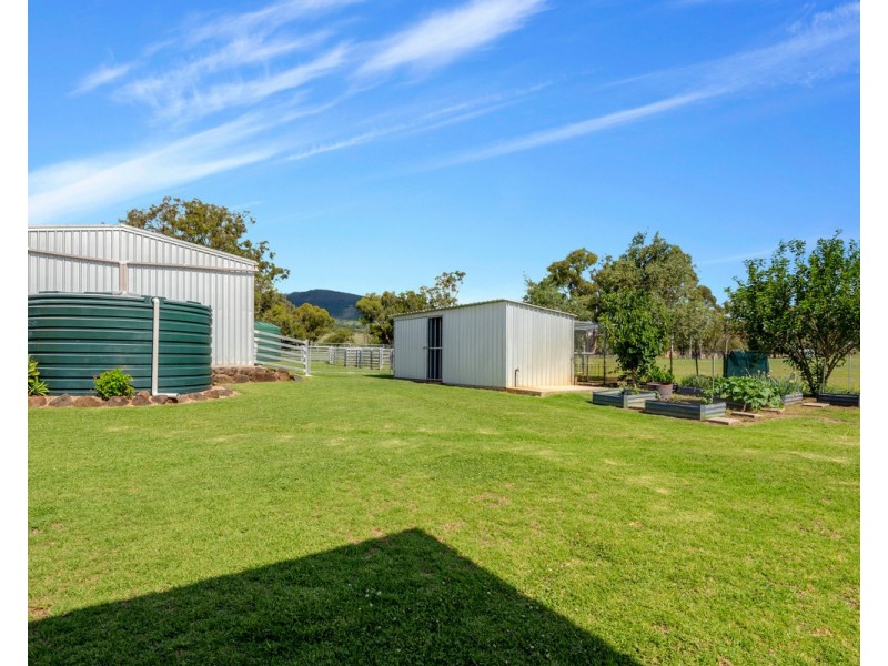 40 Ipomea Street, Emu Vale QLD 4371