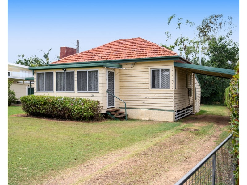24 Marshall Street, Warwick QLD 4370