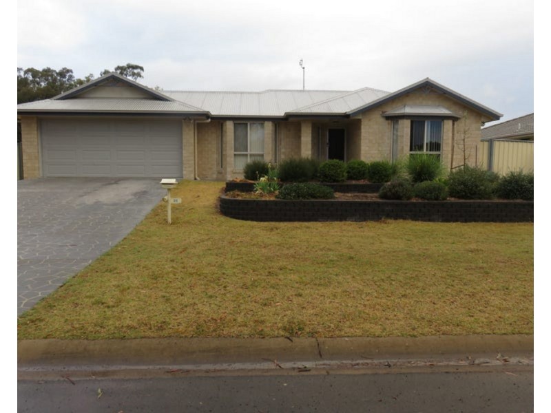 20 Law Road, Warwick QLD 4370