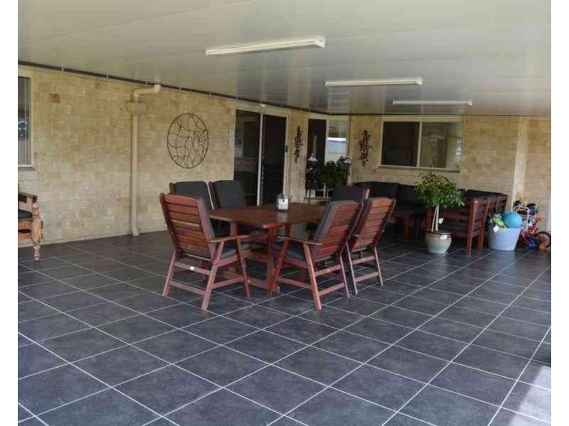 20 Law Road, Warwick QLD 4370