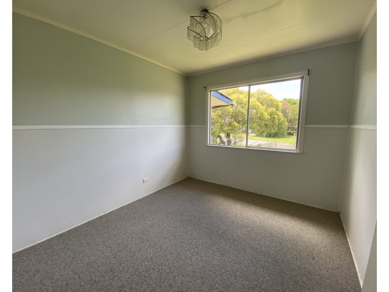 11 Banksia Street, Killarney QLD 4373