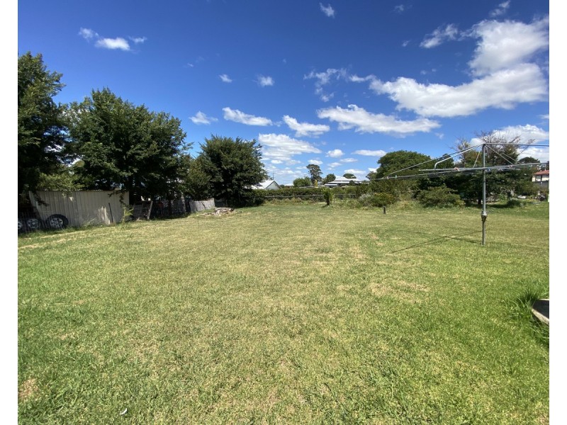 11 Banksia Street, Killarney QLD 4373