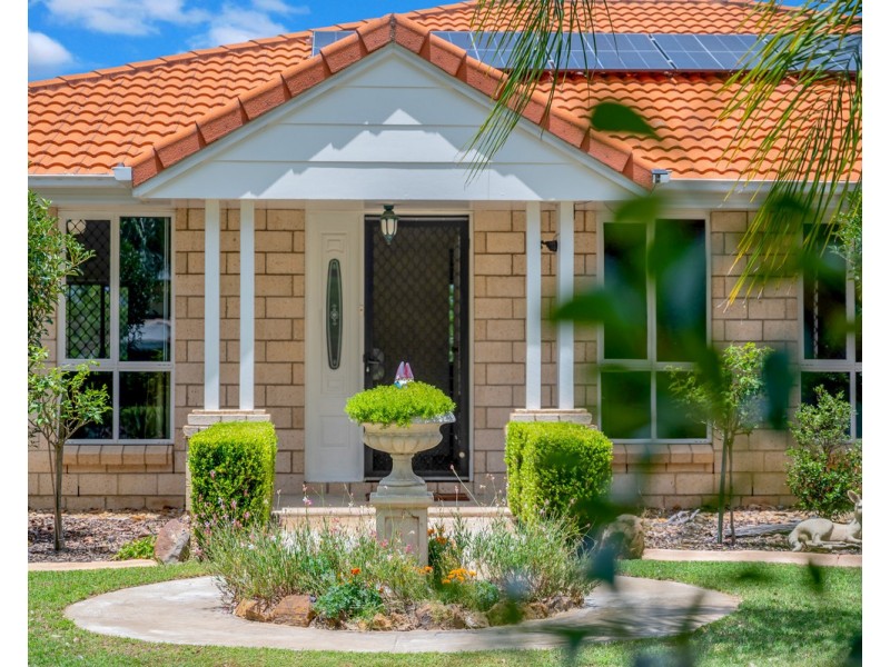 62 Glen Road, Warwick QLD 4370