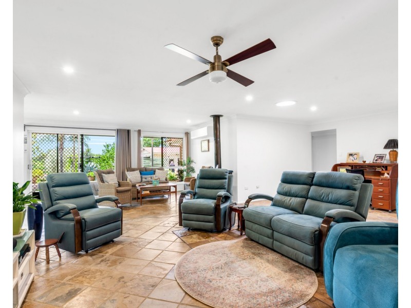 62 Glen Road, Warwick QLD 4370