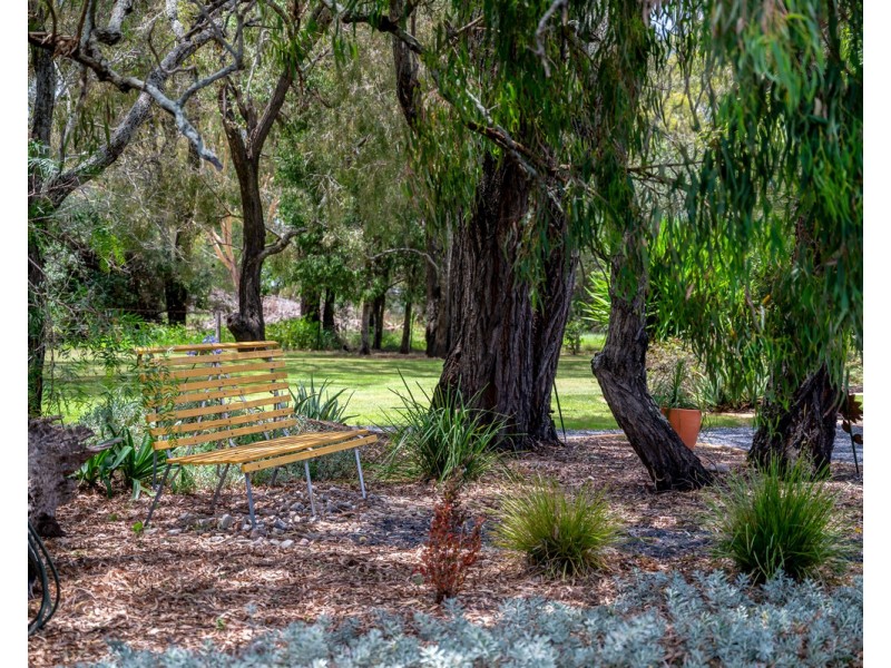 62 Glen Road, Warwick QLD 4370