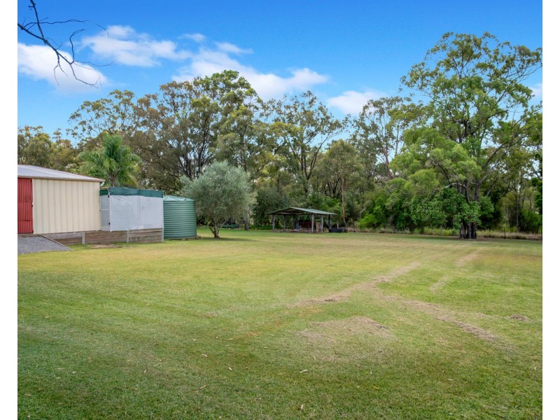 62 Glen Road, Warwick QLD 4370