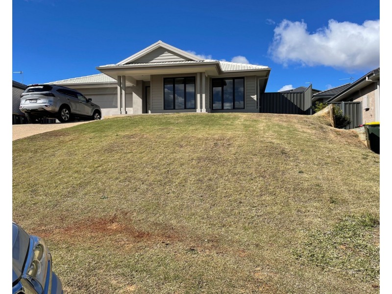 6 Natasha Drive, Warwick QLD 4370