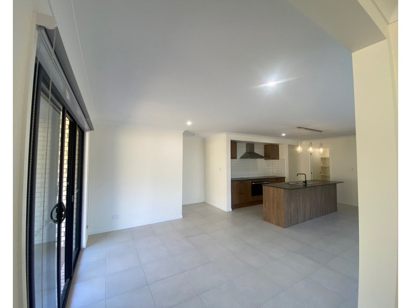 6 Natasha Drive, Warwick QLD 4370