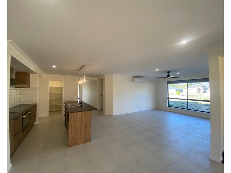 6 Natasha Drive, Warwick QLD 4370