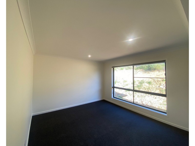 6 Natasha Drive, Warwick QLD 4370