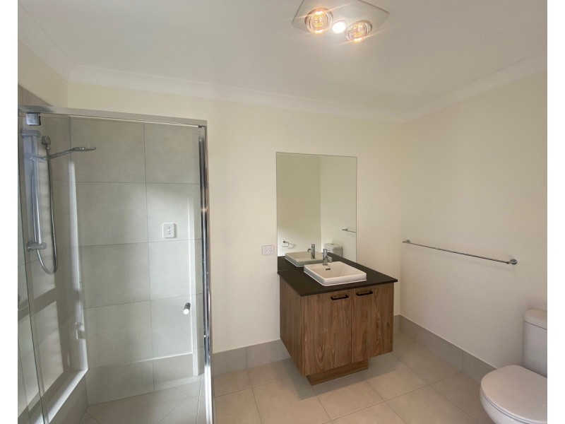 6 Natasha Drive, Warwick QLD 4370