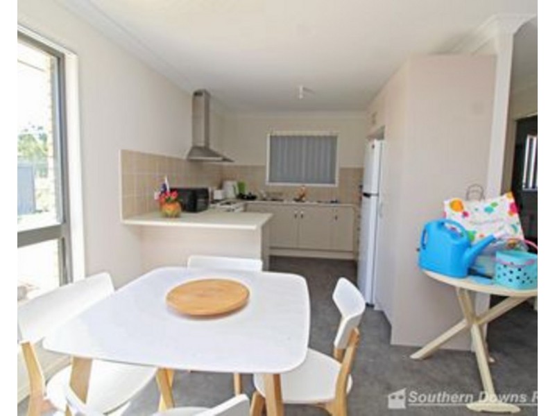 163 Wallace Street, Warwick QLD 4370