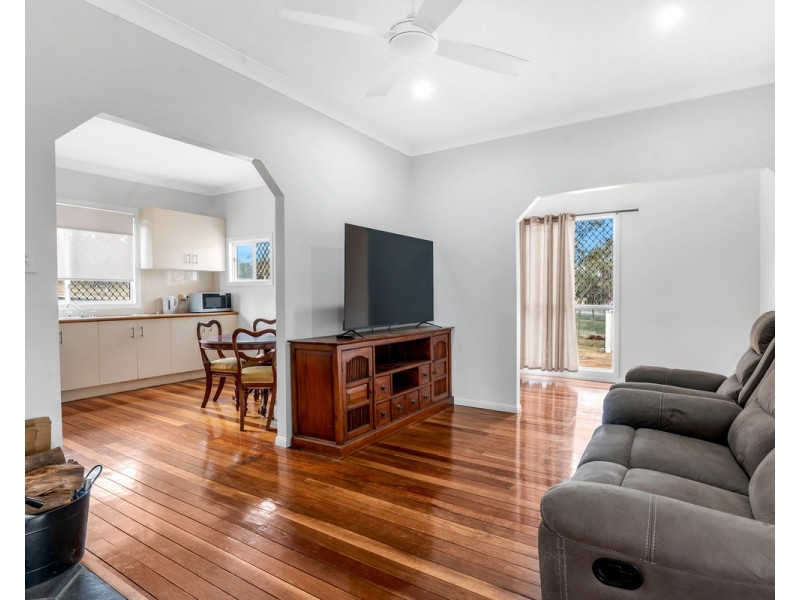 13 Stephens Road, Yangan QLD 4371